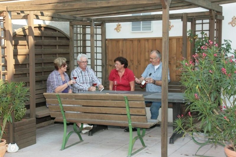 Weingut & Pension Günther Scholtes