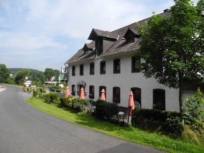 Hotel & Restaurant