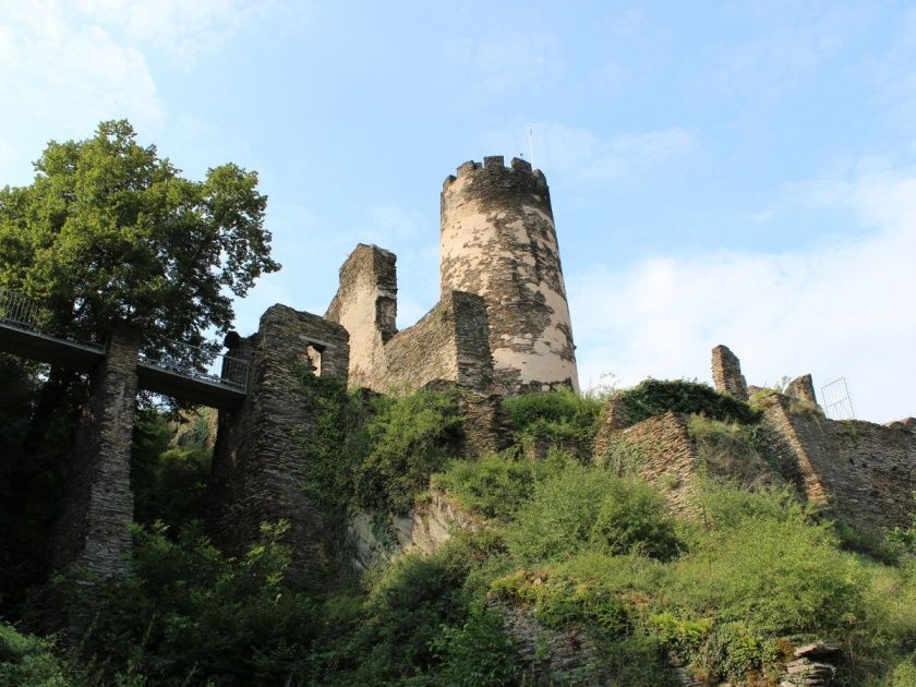 Ruine Fürstenberg über Rheindiebach