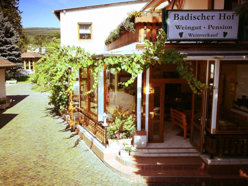 Weingut - Pension Badischer Hof