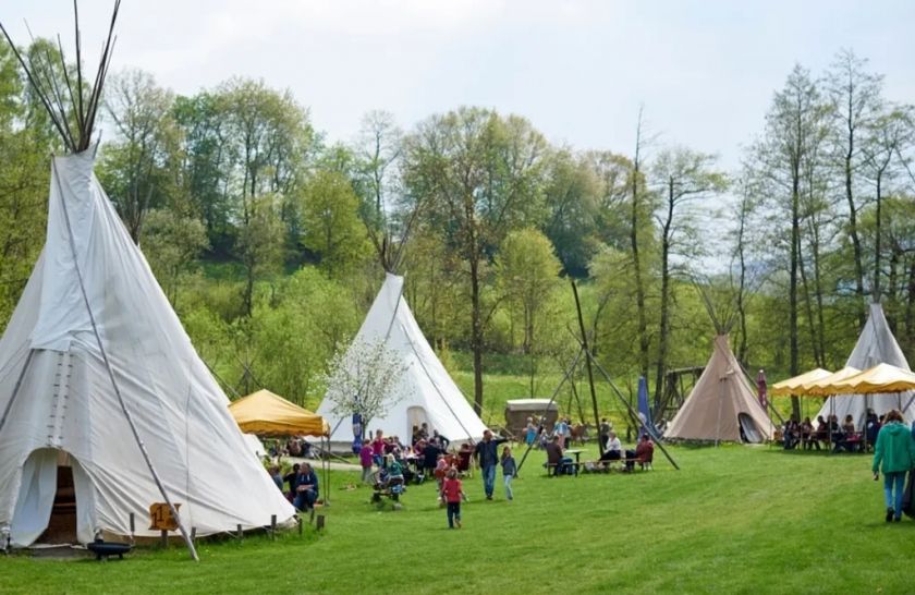 Rhön-Indianer Hotel und Biohof Gensler